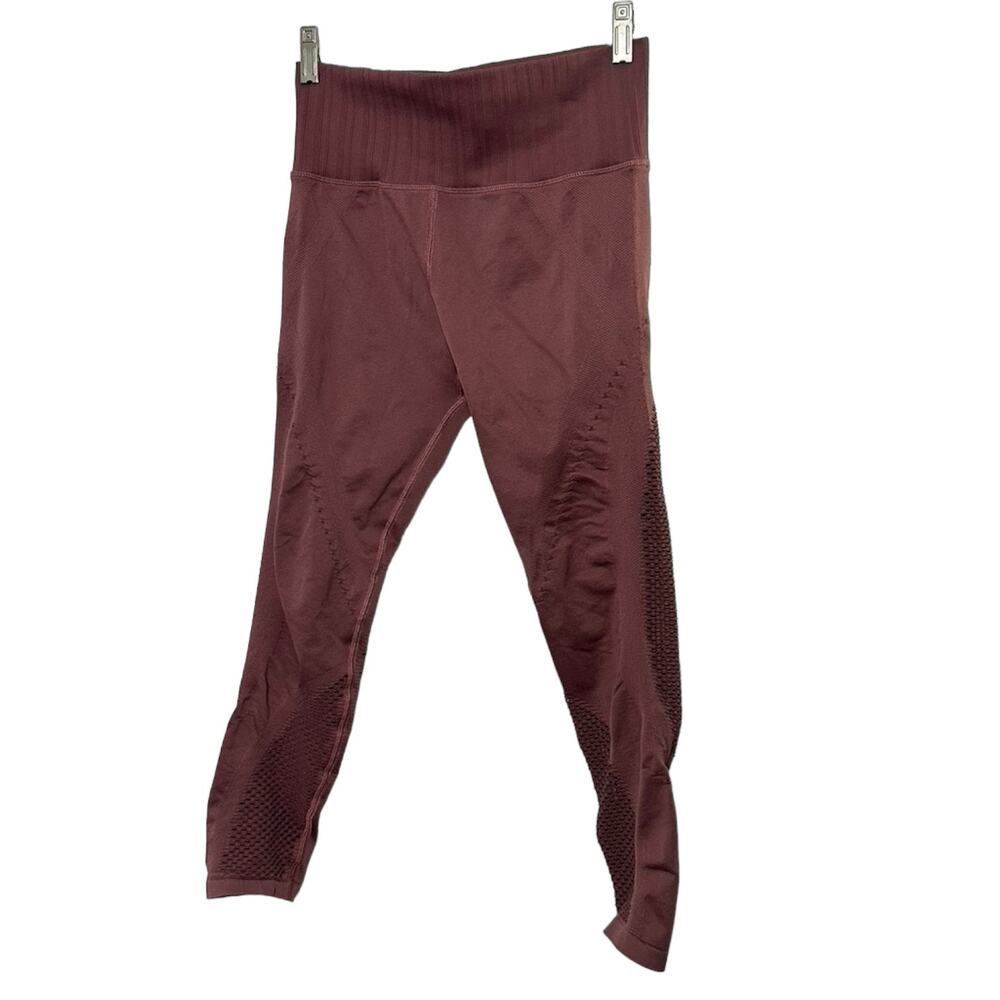 Athleta Mauve Athletic Leggings Women's Size Medium Mesh Panels
